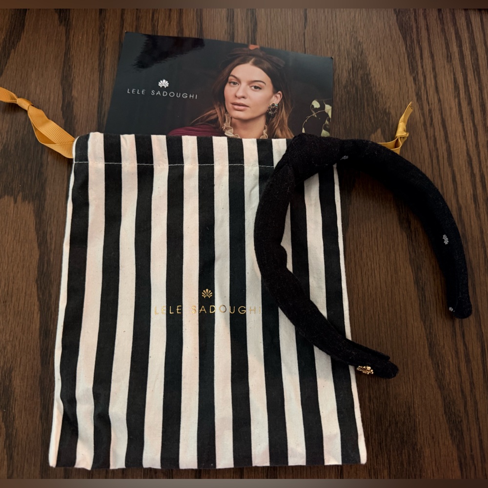 Lele Sadoughi Black Headband